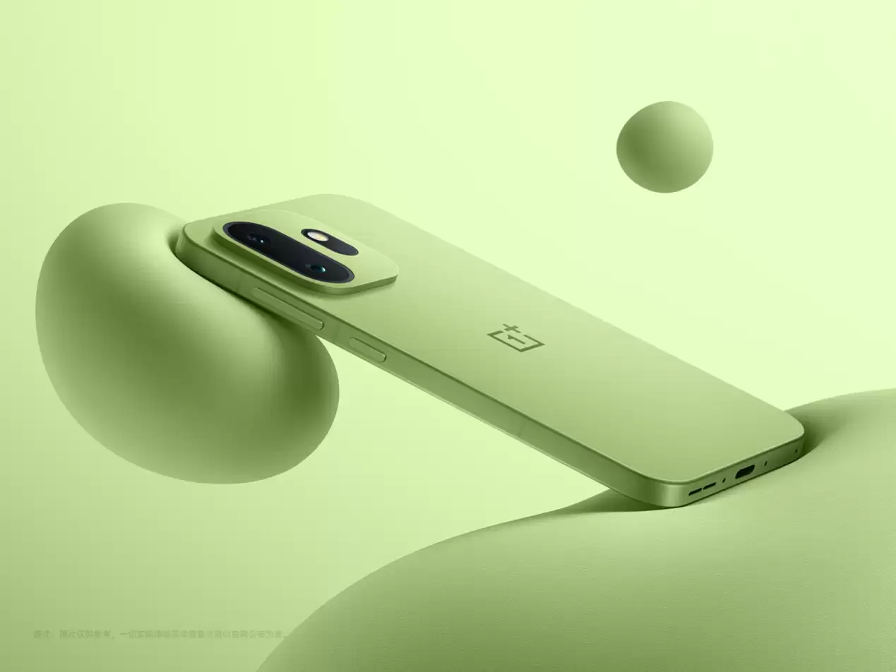 「小屏大魔王」一加 15T 外观首曝,超美小直屏惊艳亮相