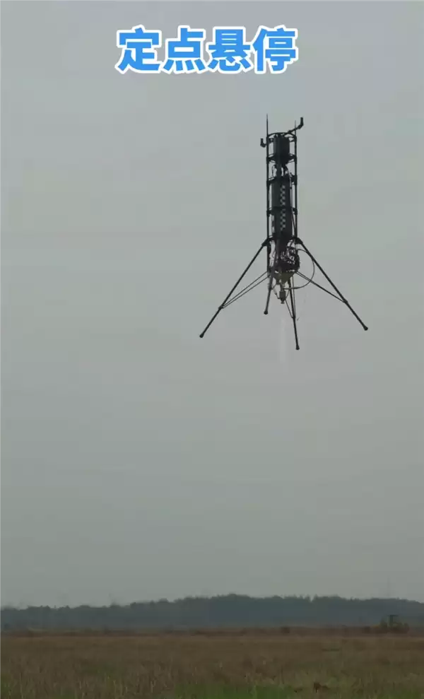 小伙手搓可悬停火箭火爆全网：被网友赞为中国版马斯克