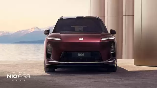 蔚来全新ES8车型M42星云红配色上市，选装价格10000元