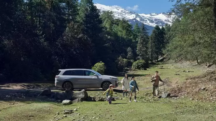 研发投入超百亿元创历史新高 全新一代理想L9具备身智能旗舰SUV将至