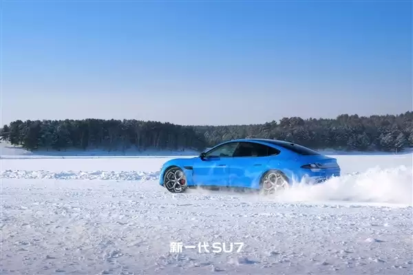 雷军官宣:新一代小米SU7本月发布!发布后大规模交付