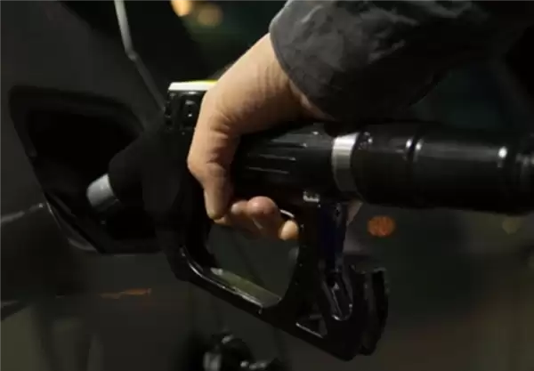 一周后油价调整！预计涨幅再创新高：每升或上涨0.95-1.00元