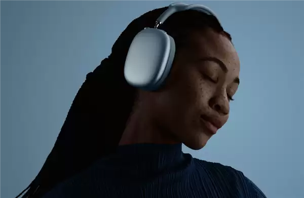 苹果AirPods Max 2正式发布:主动降噪增强1.5倍+3999元