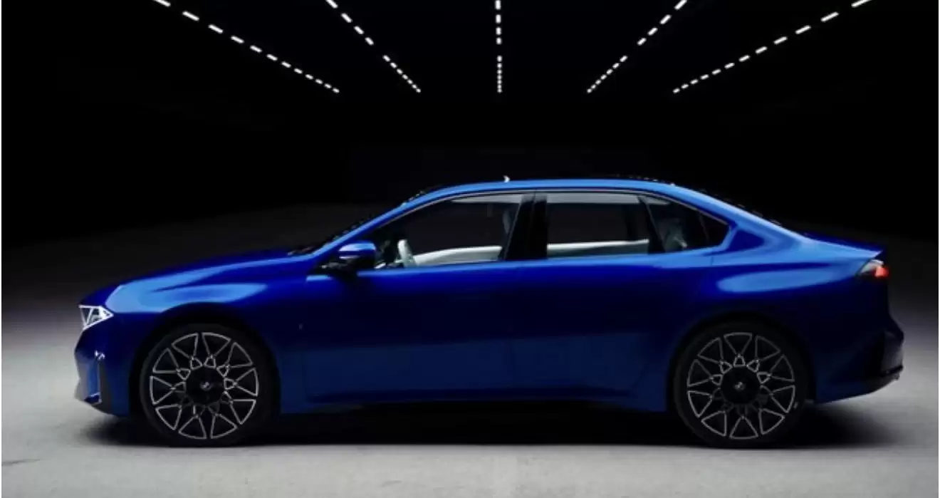 新一代首款纯电轿车:宝马全新i3外观图曝光,基于Neue Klasse概念车打造