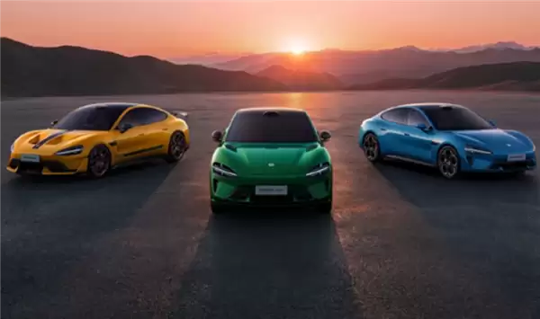 雷军再次回应停售第一代SU7：确实影响销量 但坚决不背刺老用户