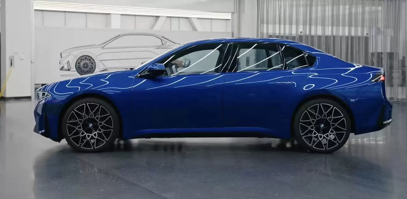 新一代首款纯电轿车:宝马全新i3外观图曝光,基于Neue Klasse概念车打造