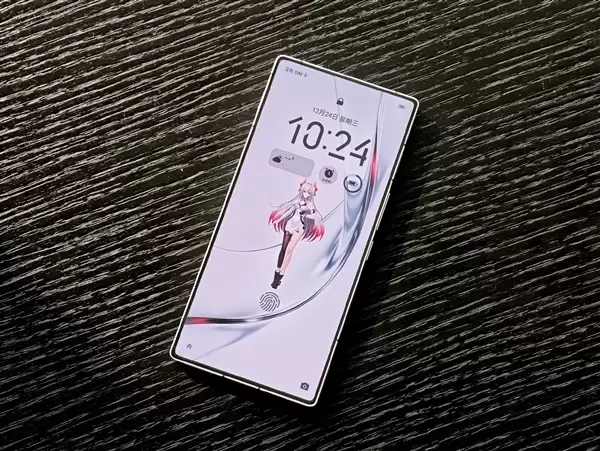 性能最激进的Air手机！红魔11+ Air极光银开售：国补价3199元起