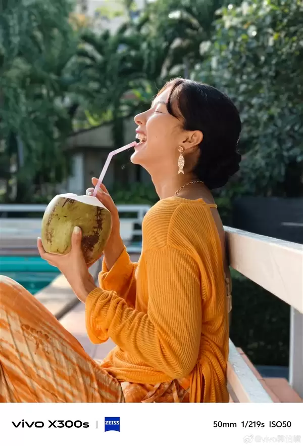 vivo X300 Ultra/X300s首发蓝图原生色彩 不做作不生硬 照片更像人眼所见