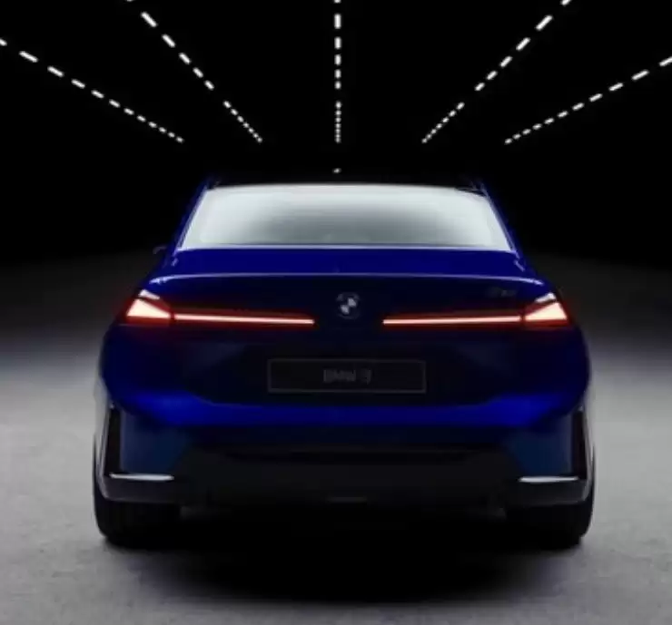 新一代首款纯电轿车:宝马全新i3外观图曝光,基于Neue Klasse概念车打造