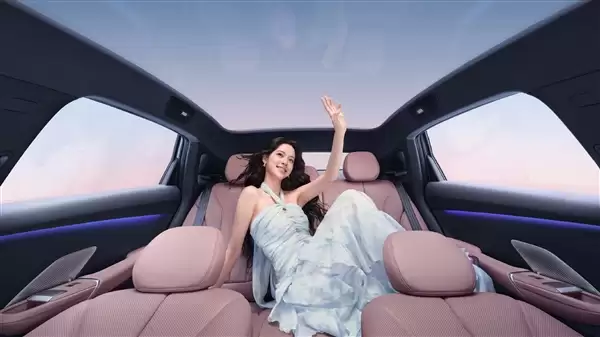 女车主奇多 新款小鹏MONA M03官图发布:全方位大升级