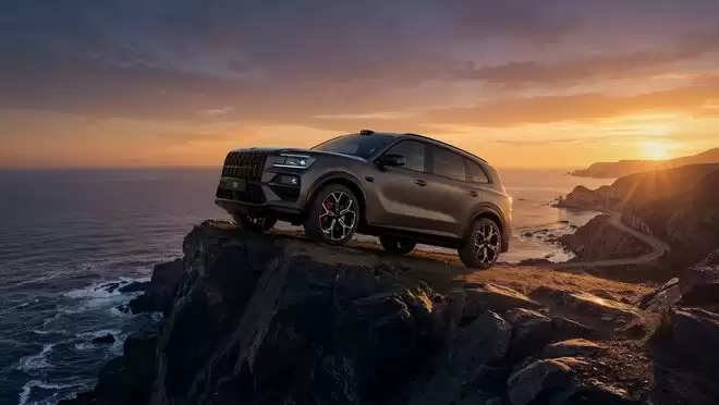 成为新公路之王?极氪8X预售37.68万元起