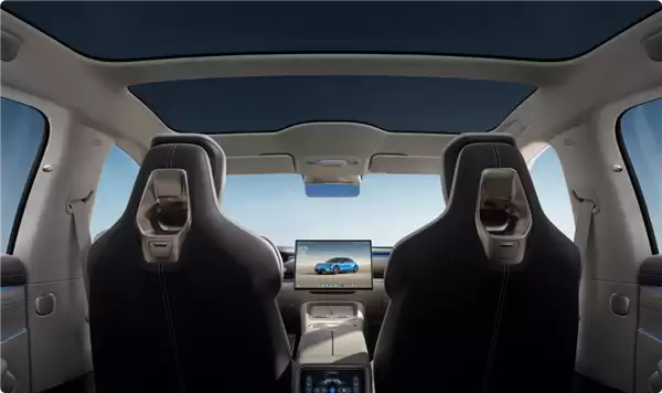 官方解惑：新一代小米SU7 Max天幕中间为啥有个横梁