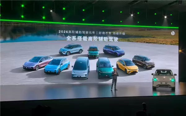 零跑朱江明:零跑汽车2026年全系车型搭载高阶辅助驾驶