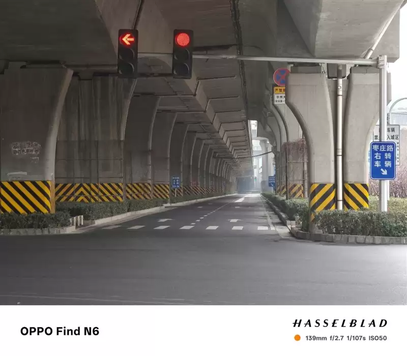 折叠屏再无折痕顾虑!OPPO Find N6手机评测:超平展内屏开创历史 哈苏XPAN模式体验胶卷荣光