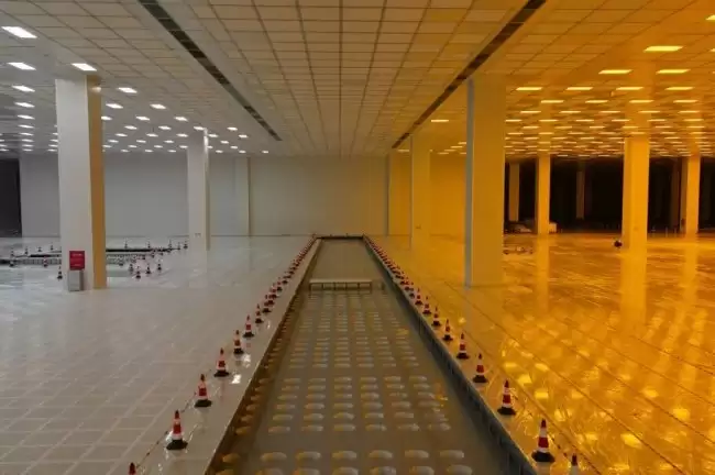 全球首条！合肥国显8.6代无FMM AMOLED生产线启动洁净清扫