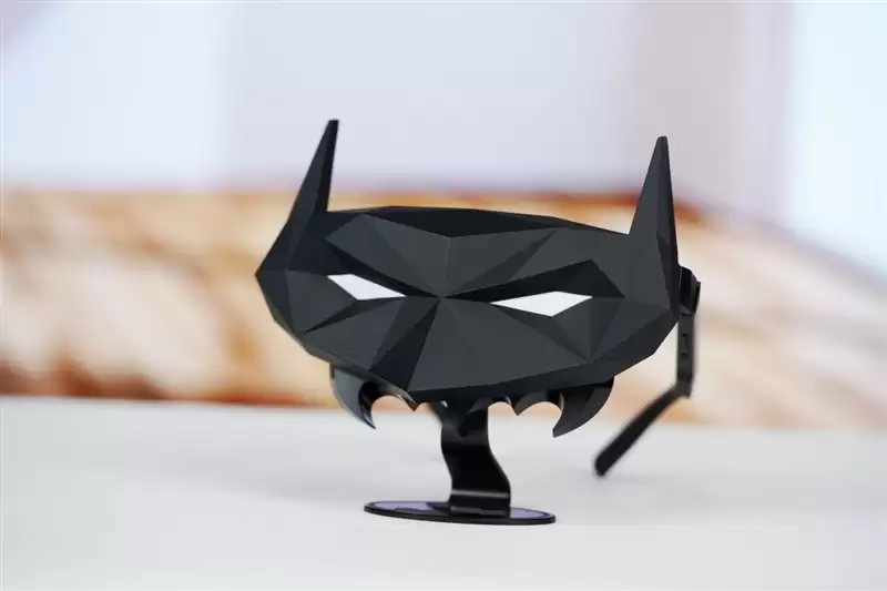 颜值拉满+配置能打 雷鸟Air 4 Pro蝙蝠侠限定版深度评测：76g的口袋巨幕 DC粉丝必冲