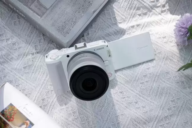 便携影像再升级 佳能R50V 专为直播与短视频量身打造