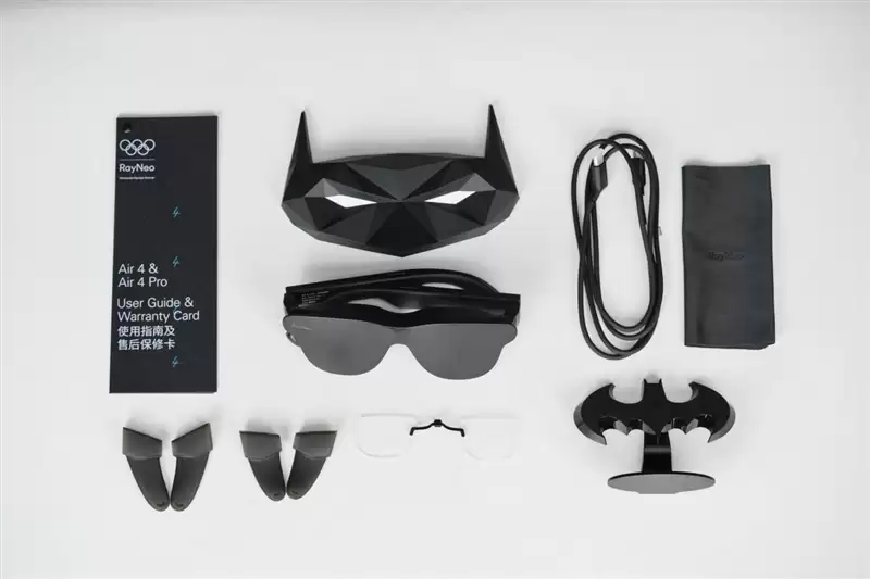 颜值拉满+配置能打 雷鸟Air 4 Pro蝙蝠侠限定版深度评测：76g的口袋巨幕 DC粉丝必冲