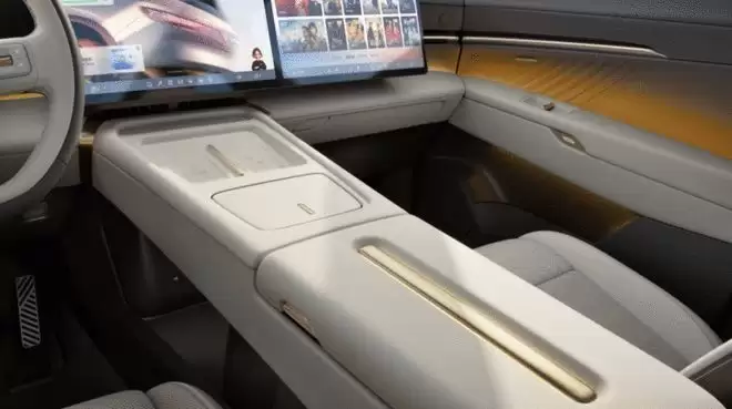 800V+标配小鹏VLA 与众08预售XX.XX万元起