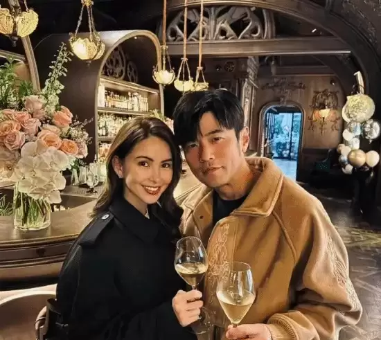 周杰伦首次公开求婚细节:服务员都是我请来的演员