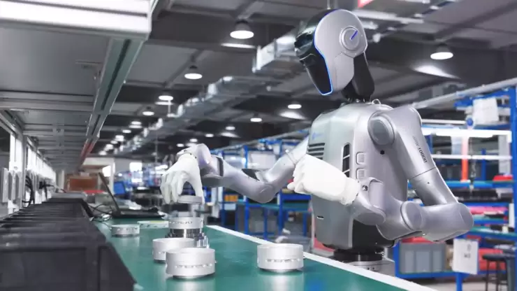 从全球第一到具身领跑:越疆的高端制造突围与具身收入数倍增长