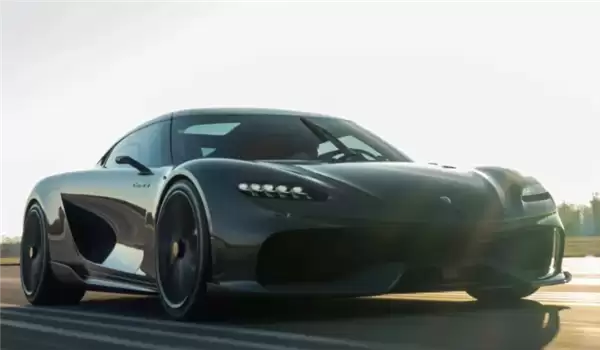 六年磨一剑!柯尼赛格2300马力超跑启动量产:零百加速不到2秒