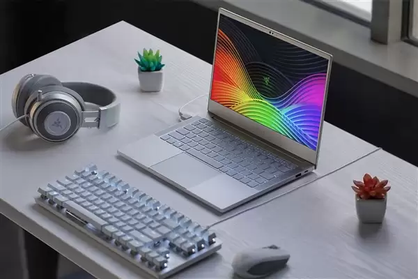 存储疯涨致笔记本涨价 预计2026年全球出货量大降近15%