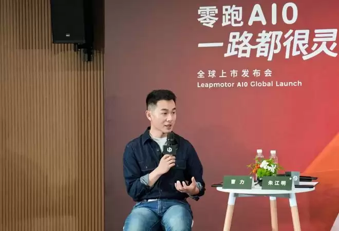 零跑朱江明:中国容不下17家车企，时刻要有危机感