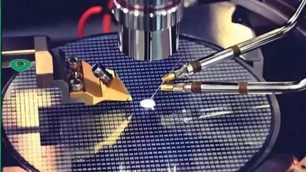 量子科技里程碑式跨越，微美全息深化“人工智能＋量子”战略突破开启新局