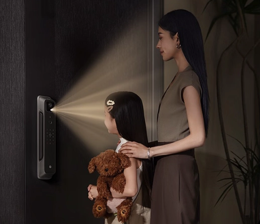 2499 → 1488 元：小米智能门锁 4 Pro 天猫直降，隔空刷掌秒开锁