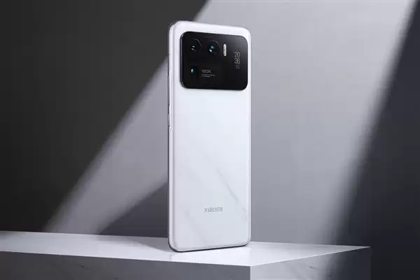 老旗舰集体复活！小米8折换电池来了：支持77款机型 47.2元起