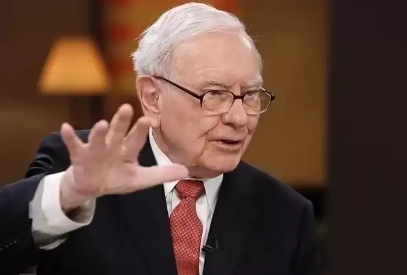 巴菲特感慨“苹果卖早了”！当前市场跌幅不足以让他激动