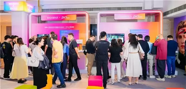 WAGAWAGA 脑机接口觉醒：做你的“大脑状态管家”