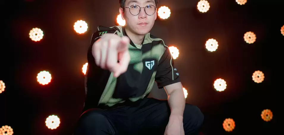 《英雄联盟》S冠AD逃税被调查!或面临永久禁赛