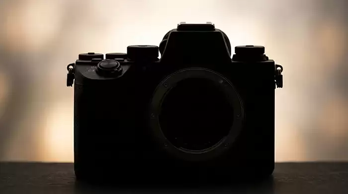 消息称索尼 5 月推出 E 卡口全画幅相机新品，定位高端