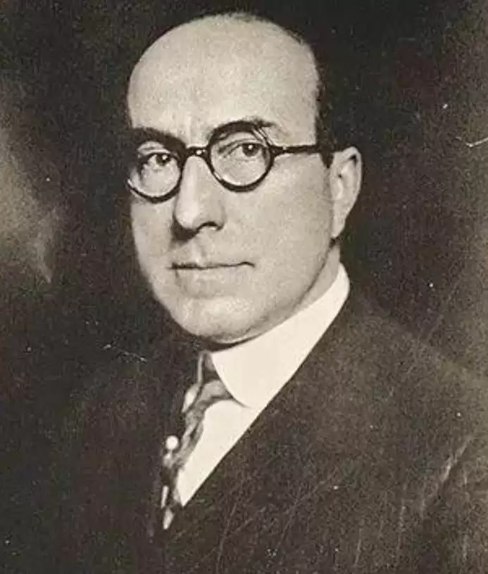 从传统金融市场到加密货币：区间交易策略的历史演变与应用