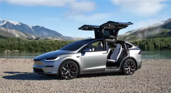 特斯拉Q1交付暴雷！股价闪崩超5% 旗舰S/X正式停产