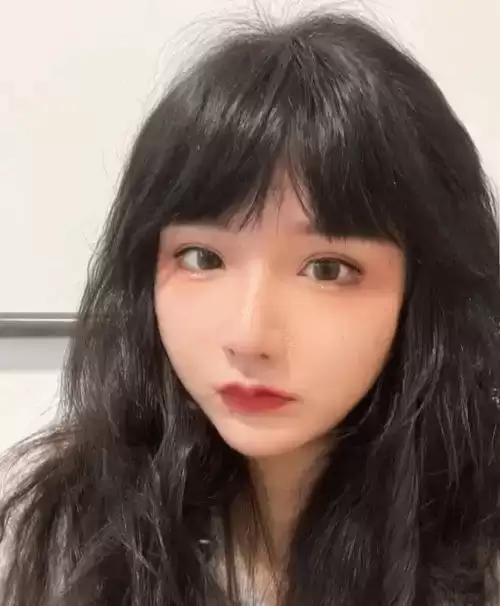 小虞姬就高价陪玩订单少言论致歉：系市场性价比权衡，非否定选手实力