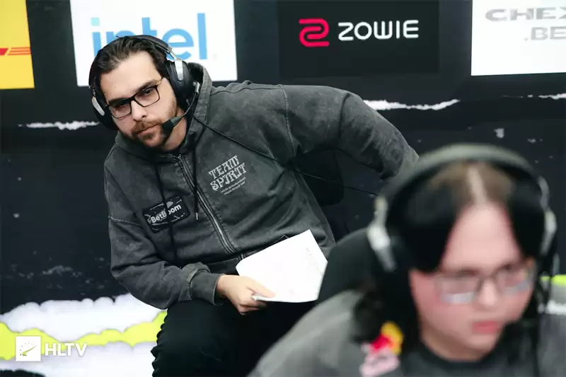 Magixx访谈:Spirit输Astralis是心态崩了,phzy只是侥幸!谈指挥挑战:最难的是早起 Magixx访谈:Spirit输Astralis是心态崩了,phzy只是侥幸!谈指挥挑战:最难的是早起