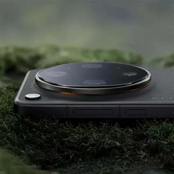 刘作虎详解OPPO Find X9 Ultra设计：让一台真正的哈苏落入口袋