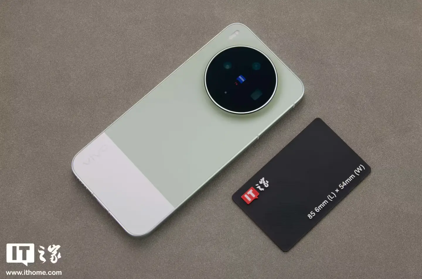 vivo X300s 手机维修备件价格公布：主板 2680 元起，电池 199 元