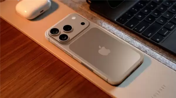 苹果iPhone 17系列将全系涨价50美元：抵消关税、零部件上涨