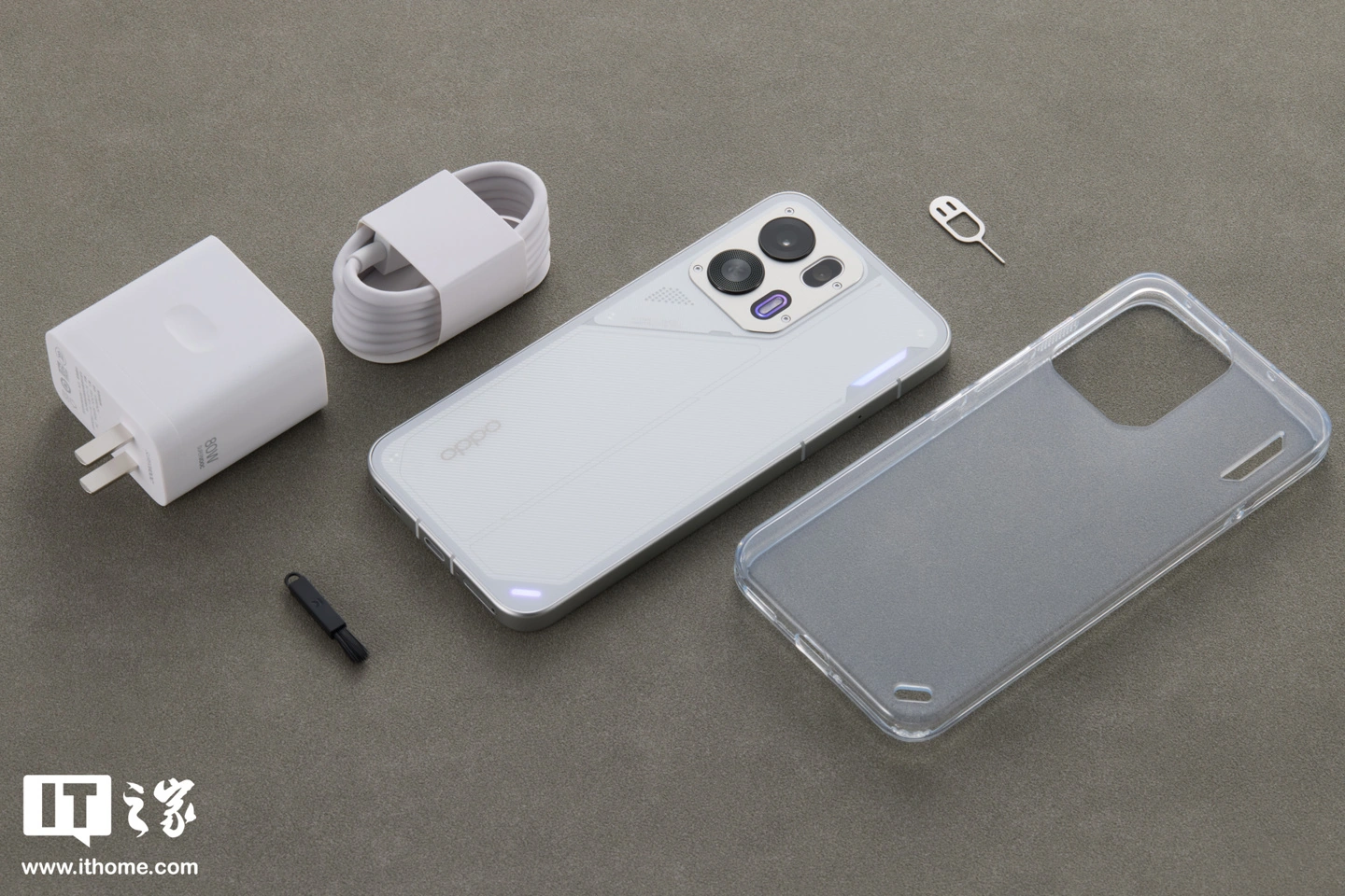 当机能风遇上轻薄手感：OPPO K15 Pro「赛博光翼」开箱图赏