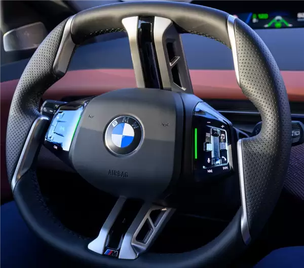 国产新世代宝马iX3官宣：轴距加长108mm、多项中国专属配置