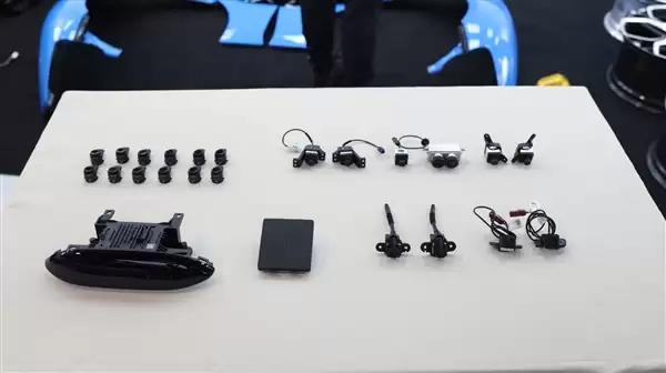 小米汽车详解辅助驾驶硬件传感器：激光雷达看空间 4D毫米波看动态