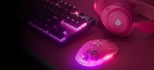 赛睿推出Aerox 3 Wireless Gen 2鼠标：三区RGB，挖孔68g