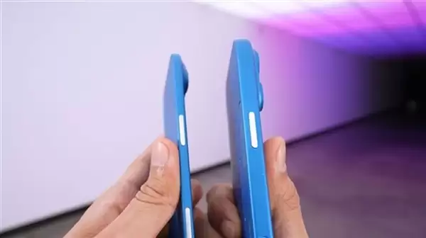 超薄苹果手机史无前例!iPhone 17 Air机模上手