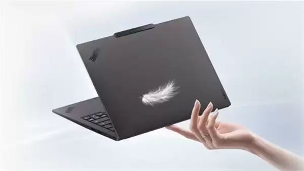 轻薄办公本：全场景便携 AI 商旅本 ThinkPad X14 2026 来袭