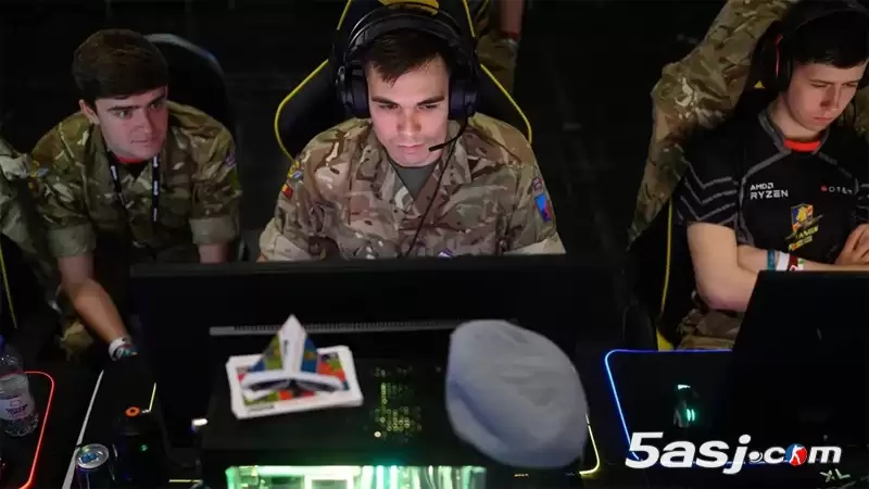 英国国防部启动国际国防电竞赛事,用游戏为现代战争“精准征兵”引争议 英国国防部启动国际国防电竞赛事,用游戏为现代战争“精准征兵”引争议