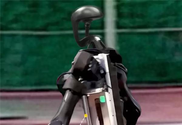 宇树：受时间精力限制 仅H1一款机型参赛机器人半马